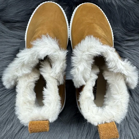 Timberland Women's Skyla Bay Pull-On Sneaker Ankle Booties Size 6 - Picture 5 of 9